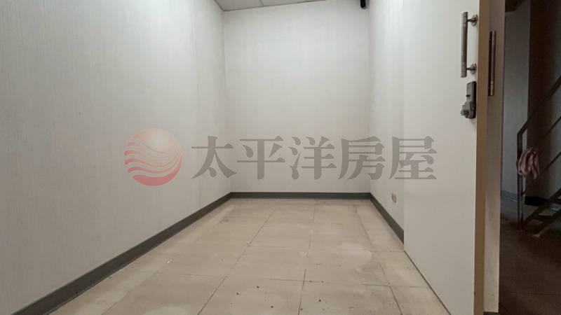 正北港路店面(出租)