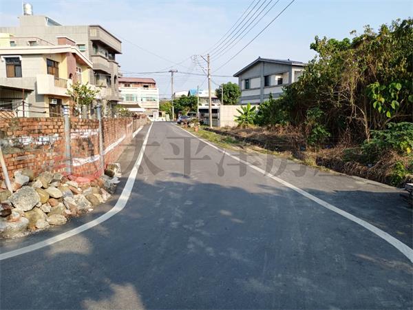 北回國小旁建地